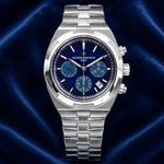 Overseas Chronograph blue dial on bracelet