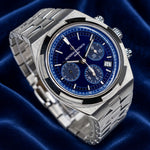 Overseas Chronograph bracelet detail